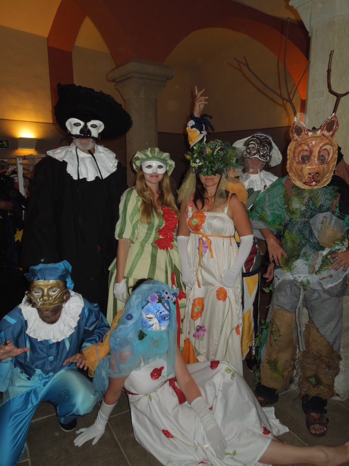 Kliknutím na fotografii zavřete okno