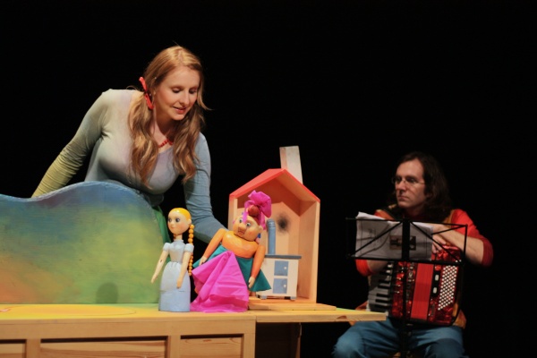 Kliknutím na fotografii zavřete okno