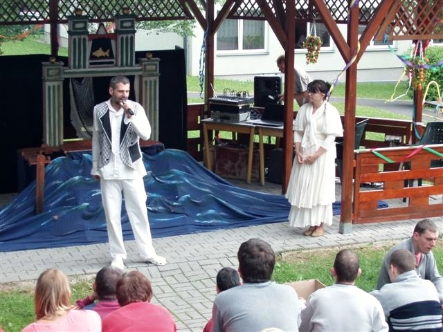 Kliknutím na fotografii zavřete okno