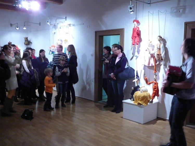 Kliknutím na fotografii zavřete okno