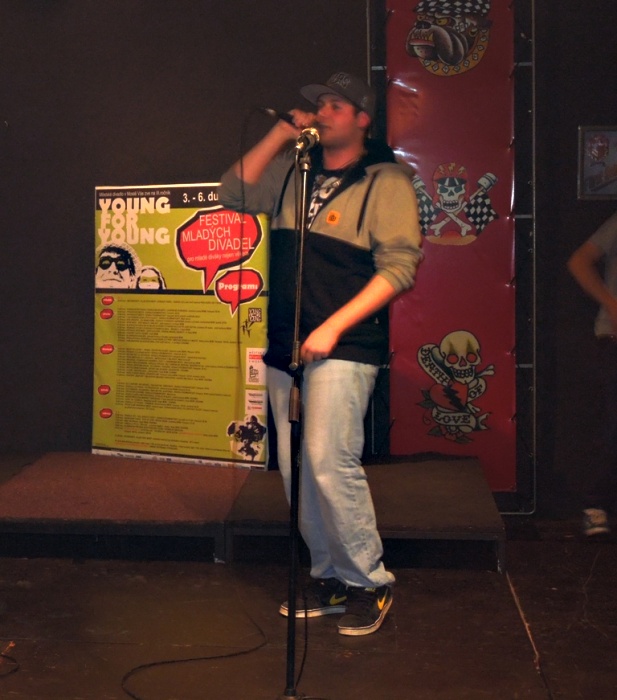 Kliknutím na fotografii zavřete okno