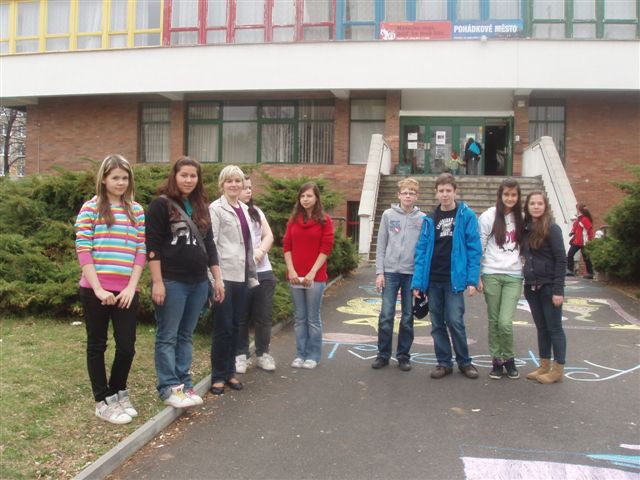 Kliknutím na fotografii zavřete okno