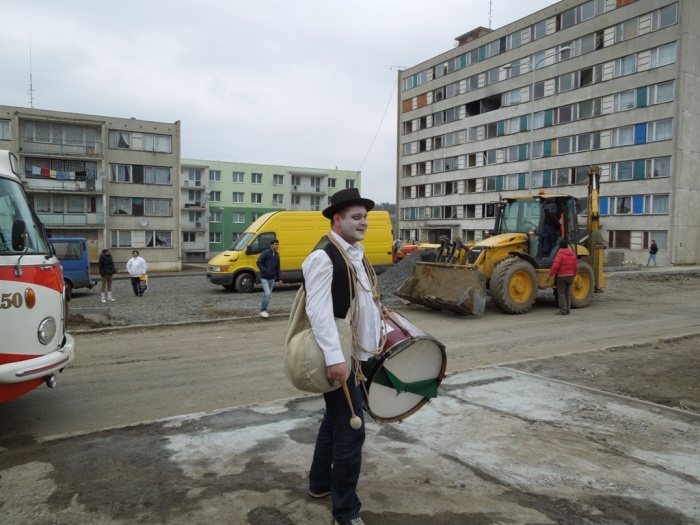 Kliknutím na fotografii zavřete okno